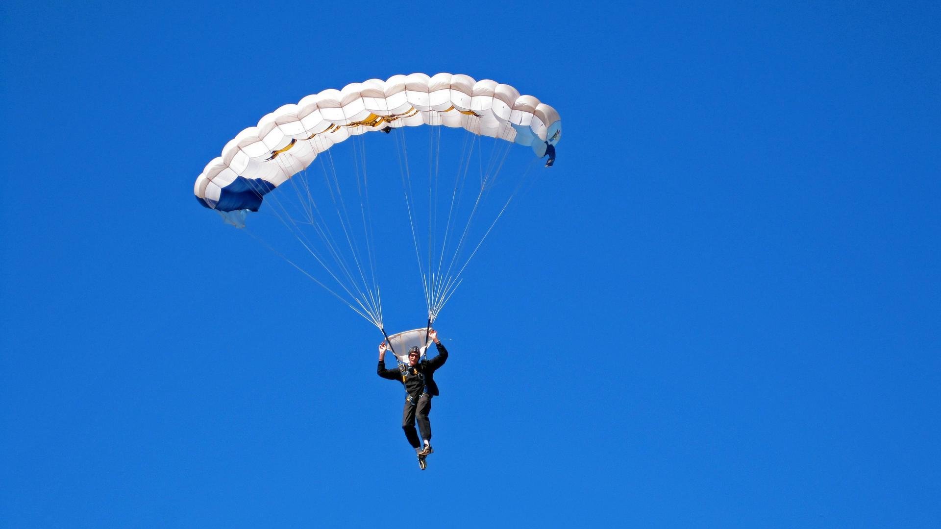 当独行侠遇上中国掘金，约基奇式统治力如何跨越篮球文化边界