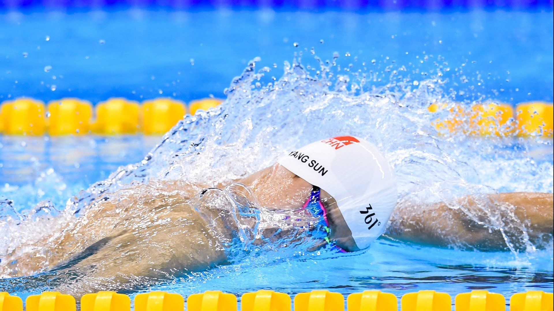 欧冠半决赛焦点战，比利亚雷亚尔淘汰赛过关皇家社会，黄色潜水艇的逆袭之路